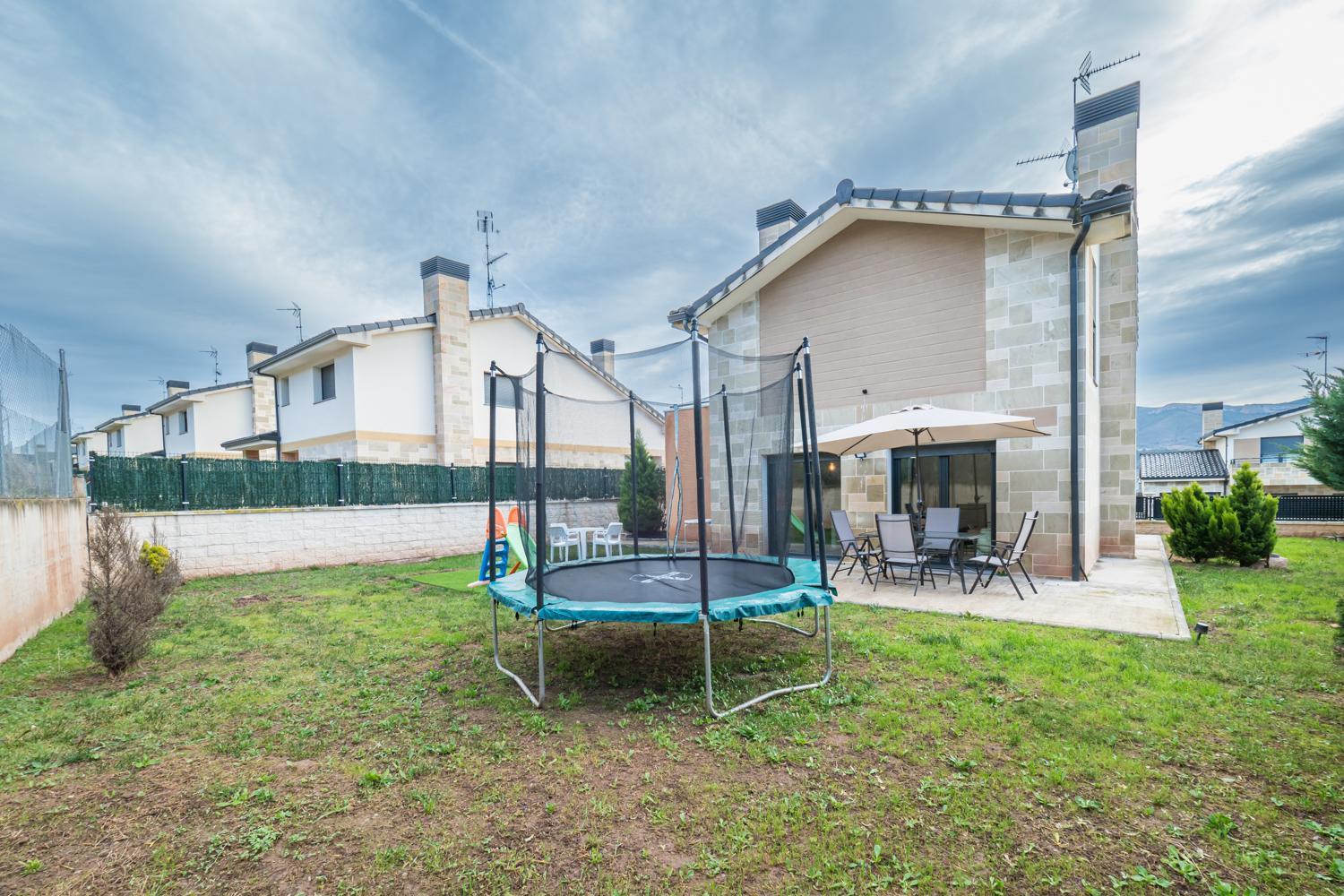 Willa Casa Nea, Tu Hogar En La Rioja Nalda Zewnętrze zdjęcie